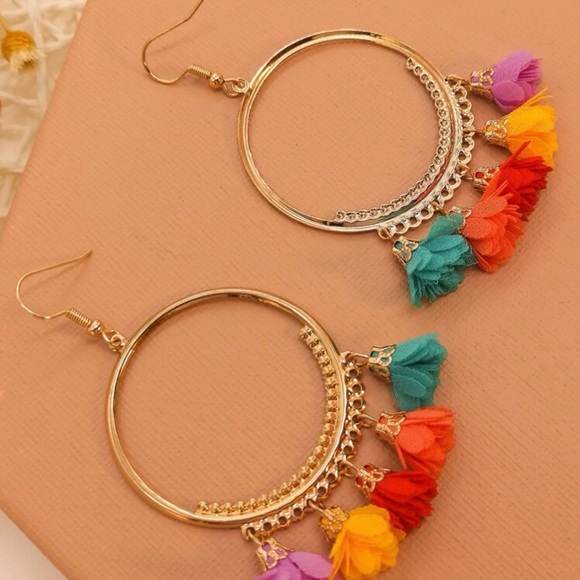 Fun fiesta earrings! - Picture 3 of 3